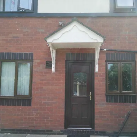Richflo Holiday Rentals Manchester Exterior photo